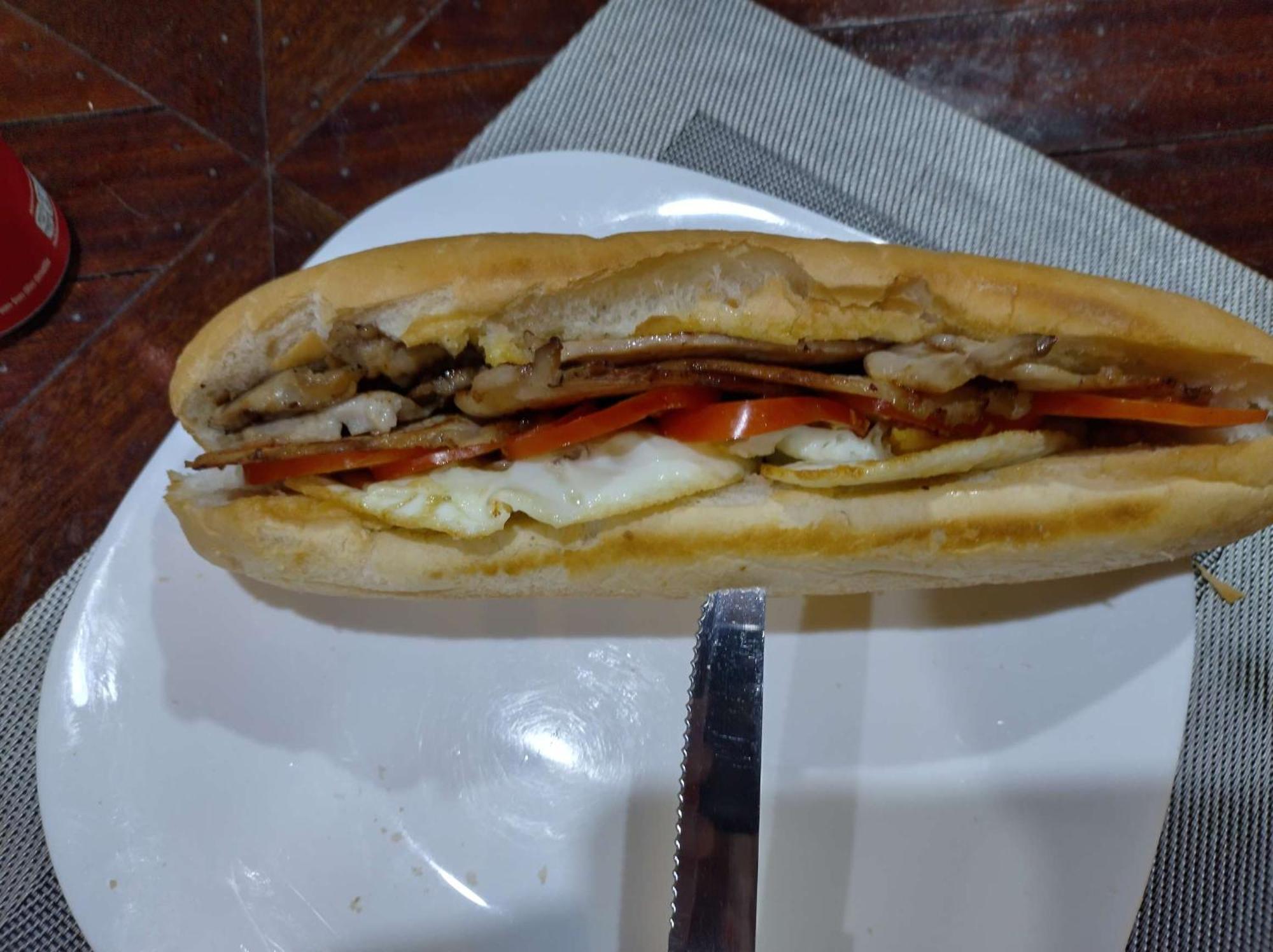 坤敬 麦泰旅馆酒店 外观 照片